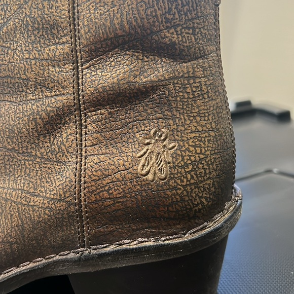 London Fly Ankle Boots made in Portugal Gold and Black - Picture 2 of 10